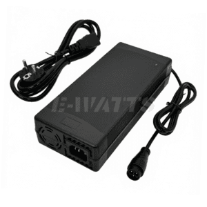 Chargeur rapide 60V / 67,2V 5A LP16